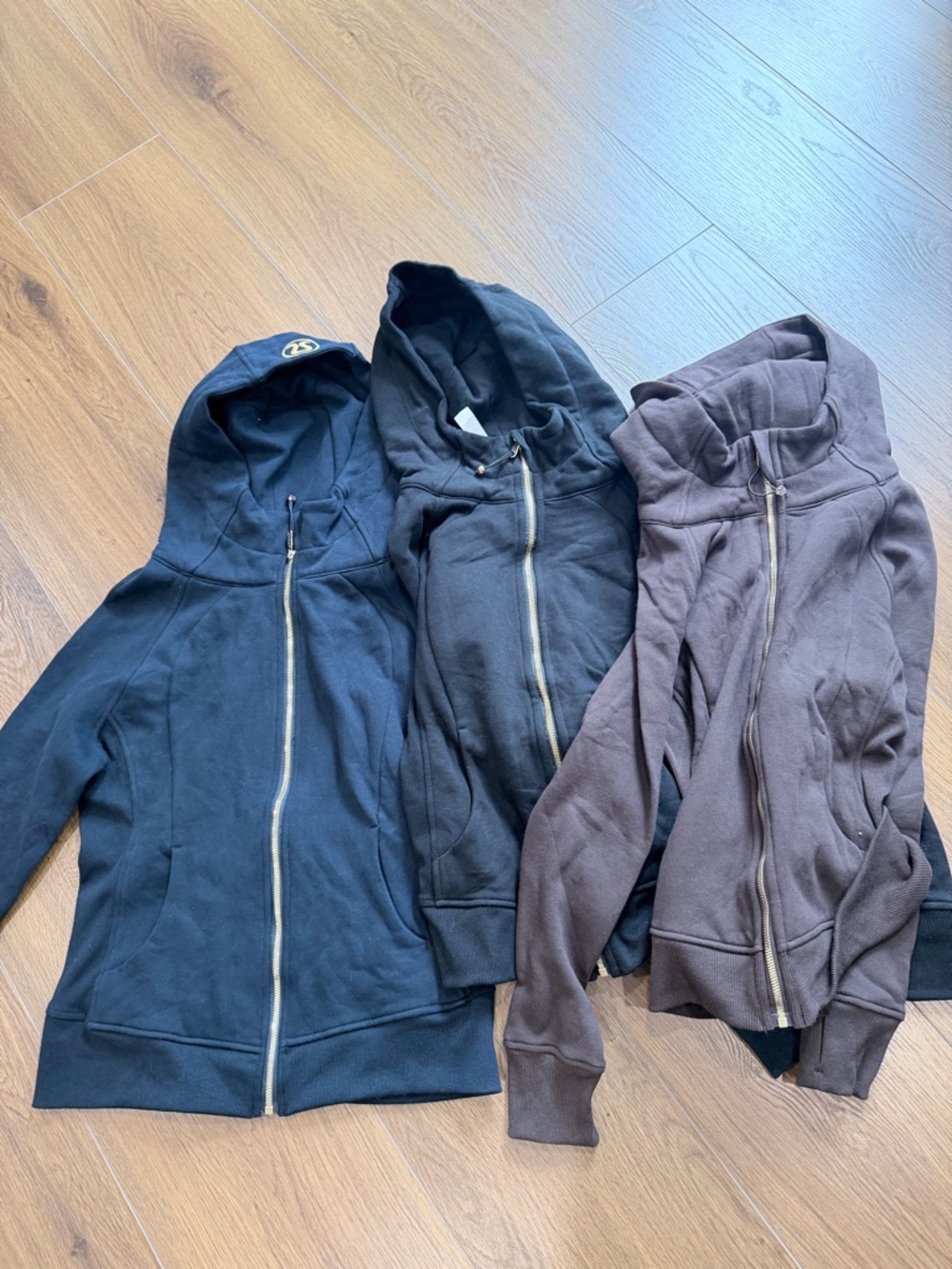 New Lululemon Scuba Full-Zip Hoodie with gold zipper without tag - Picture 10 of 13